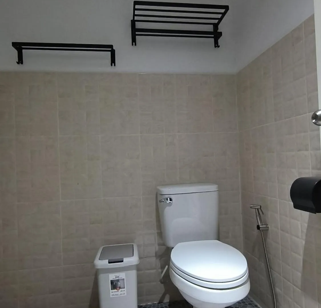 Chalok Hostel Ko Tao